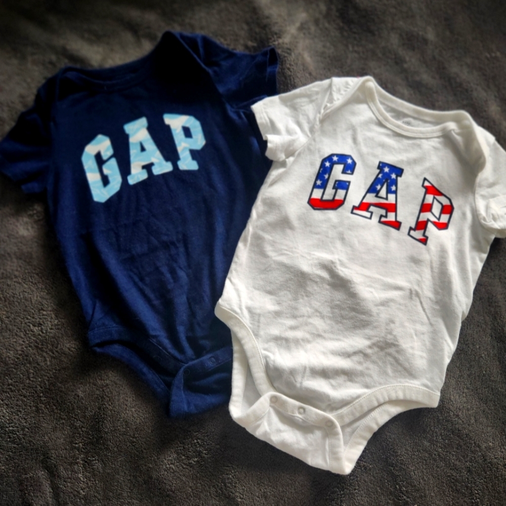 SOLD Baby Gap Onesie Bundle